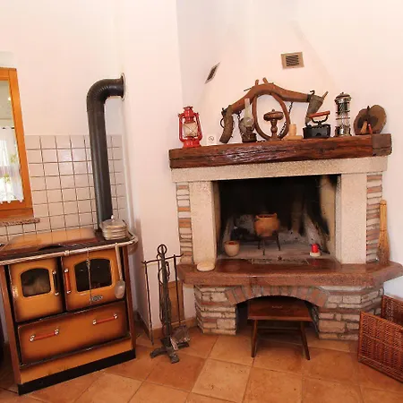 Charmantes Steinhaus Zur Alleinnutzung Mit Liegewiese, Grillbereich, Waschmaschine *
