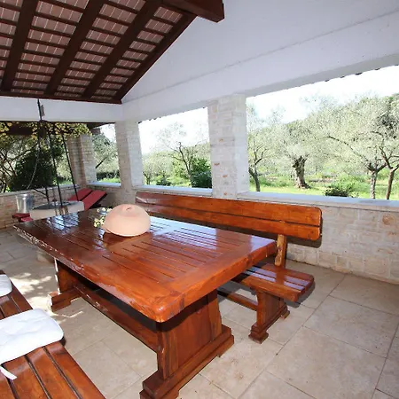 Charmantes Steinhaus Zur Alleinnutzung Mit Liegewiese, Grillbereich, Waschmaschine Holiday home Rovinj